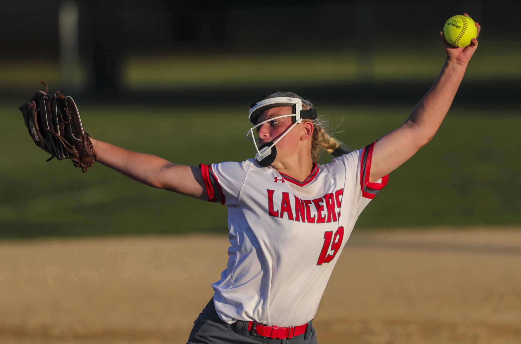 070718-qct-north-scott-softball-001